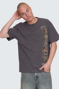 Mens: WORSHIP Plain Sight Tee Worn Black