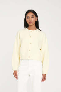 Knits Womens: HUFFER Elle Crop Cardigan French Vanilla