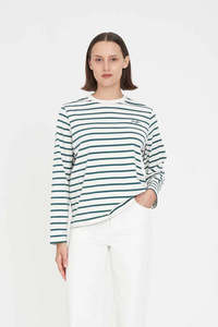 HUFFER Oui Oui Ls Relax Tee Chalk Pine