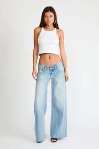 Womens: ABRAND 00 Wide Jody