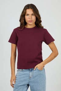 SILENT THEORY Regular Tee Cherry