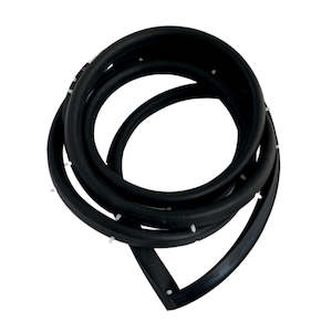 Bedford: DOOR SEAL Bedford CF Van Front Right Hand RH Clip On