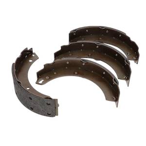 Mg: BRAKE SHOES MG MGC 1967 to 1969
