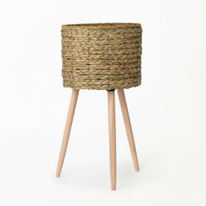 Pot Size 17cm 20cm: Natural Basket on Wooden Stand