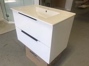 Clearance: PLYWOOD MATTE WHITE 750 WALLHUNG VANITY WITH HANDLES & CERAMIC TOP