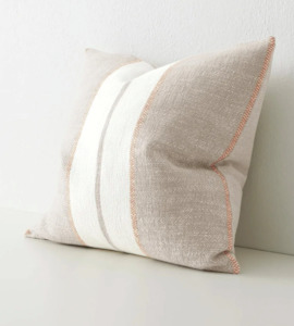 Cushions: Ottavio Cushion 50x50