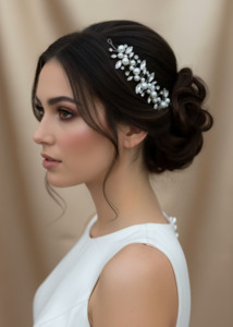 Silver diamante and pearls hair accessory Express NZ Wide