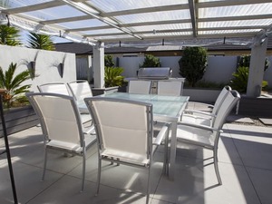 Products: Laserlite® 1000 - Bay Plastic