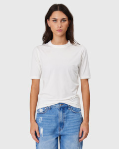 Remain: Alba Tee Bone