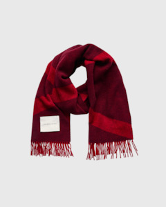 Snowdrift Scarf Sangria