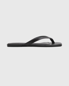 La Tribe: Square Toe Thong Black
