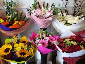 Valentines Day 14th February: Florist choice