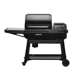 Traeger Ironwood Pellet Grill - TFB61RLGG