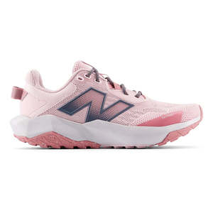 NB Womens Shoes Nitrel V6 16T (D)