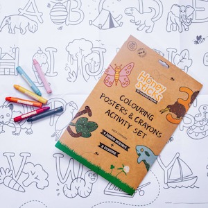 Xmas Stocking Fillers: Honeysticks - Jumbo Posters and Crayons Activity Set