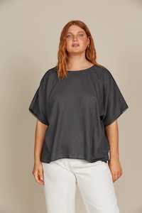 Isle of Mine - Amelie Relaxed Top - Graphite