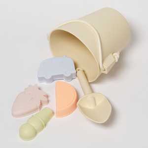 Sunnylife: SUNNYLiFE - Silicone Bucket & Spade Set Apple Sorbet