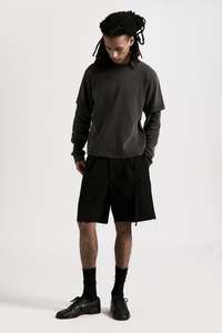 Shorts: CUT SHORT - BLACK PINSTRIPE