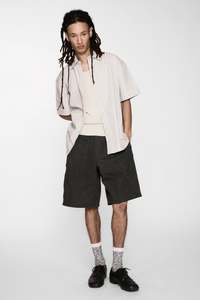 Bottoms: Hang Short - Black