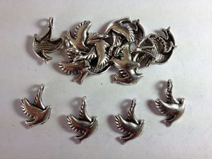 15 Silver metal bird charms Beadzone