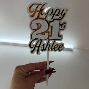 Cake Toppers: 10--cake topper Happy 21st + name (Copy)