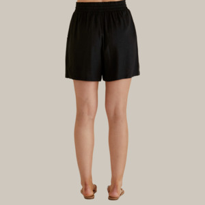 Wear: Sierra Short | Black