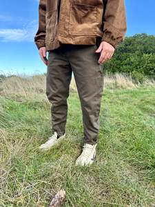 The Slow Game: Palm taper pant - Brown