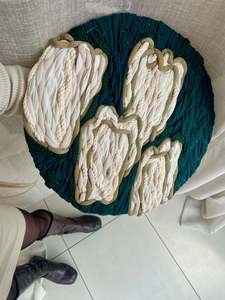 Wall Art: Cream Tulips I (Round) | Giant Embroidery Tapestry | 40cm