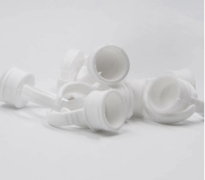 Disposable pigment ring cup holder