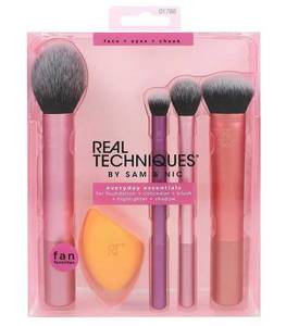Real Techniques Everyday Essentials Brush Set