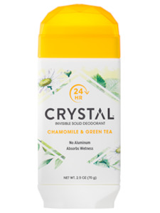 CRYSTAL INVISIBLE-CHAMOMILE & GREEN TEA DEODORANT 70G