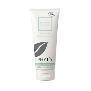 Products: Gentle Refreshing Ceanser - Lait Hydro Nettoyant 200g - Beauty Therapy & Massage @ The Essentials, Coopers Beach