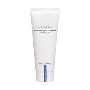Innisfree: Blueberry Rebalancing 5.5 Cleanser