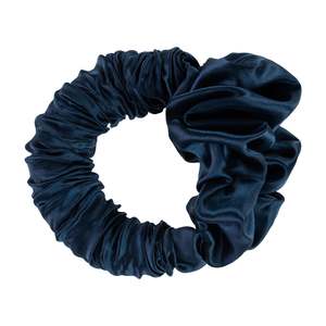 All Deals: Grace & Gild Heatless Scrunchie Hair Curler