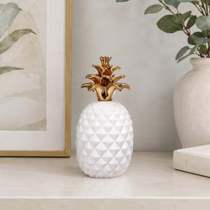Design Republique Pippa Pineapple Decor Piece White