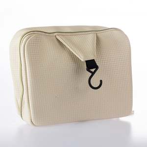 Grace & Gild Sadie Hanging Cosmetic Bag