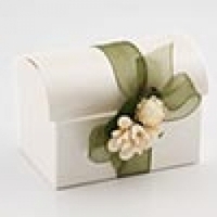 Products: Ivory Lari -Cofanetto