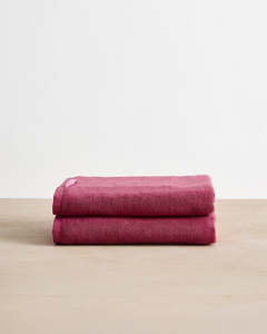 Bath: Berry Cotton Terry Bath Towels (Set of Two)