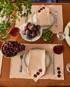 Les Fruits Tomate Napkins (Set of Four)