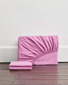 Sheets: Bubblegum Organic Cotton Fitted Sheet Set
