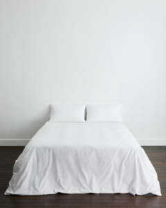 Crisp White Organic Cotton Bedding Set