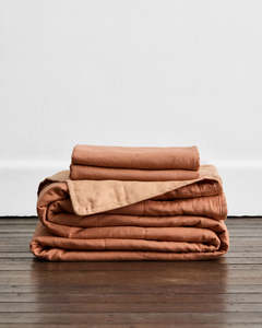 Introducing Cacao Hazelnut: Terracotta & Hazelnut 100% French Flax Linen Quilt Set