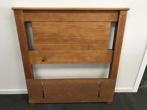 Products: Lincoln Single Headboard - Bedworld