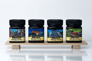 Products: Raw mānuka honey MG100+ art label