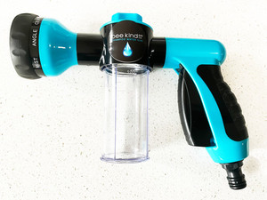 Products: Naturally White Equine Shampoo Water Gun