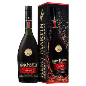 Brandy Cognac: Remy Martin VSOP Cognac 700mL