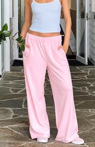 Casual Outfits: Dania Pink Track Pants