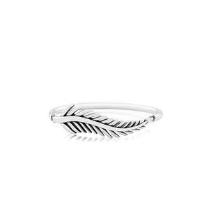 Evolve Bracelets Beija Flor: Evolve Statement Forever Fern Bangle