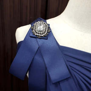 Infinity Dress: Bowe Dress Brooch