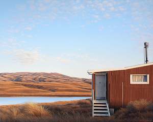 Fisherman's Home at Lake Onslow
